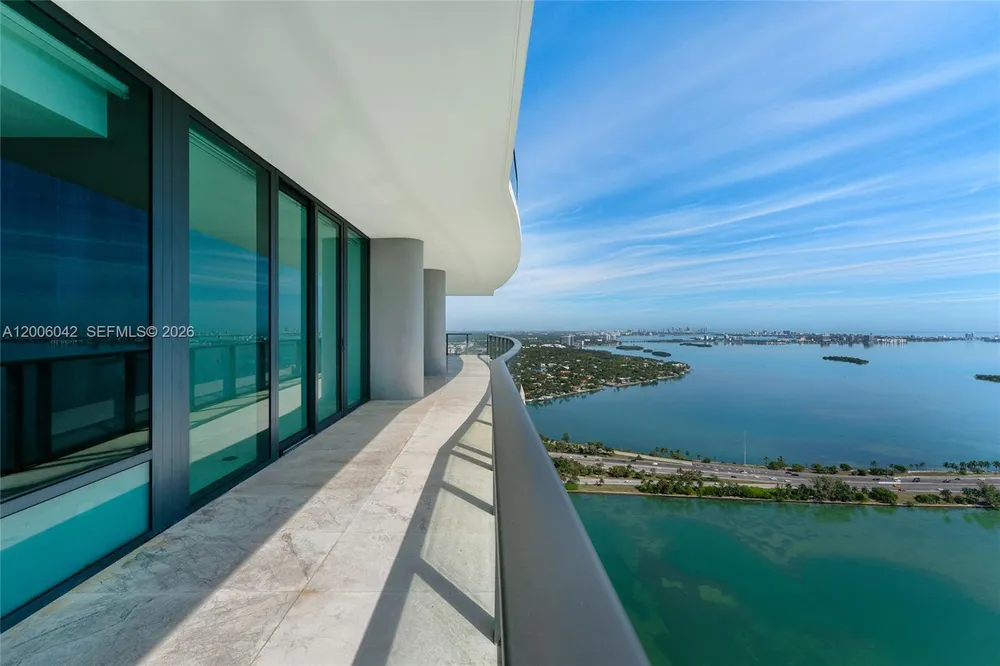 3131 NE 7th Ave, Miami, FL 33137