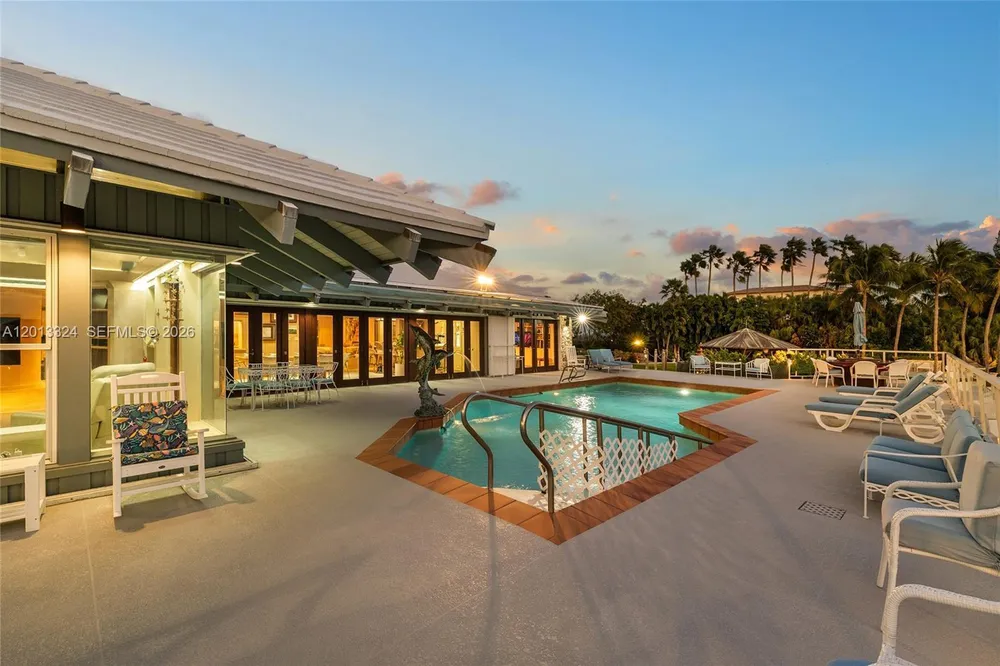 720 Lugo Ave, Coral Gables, FL 33156