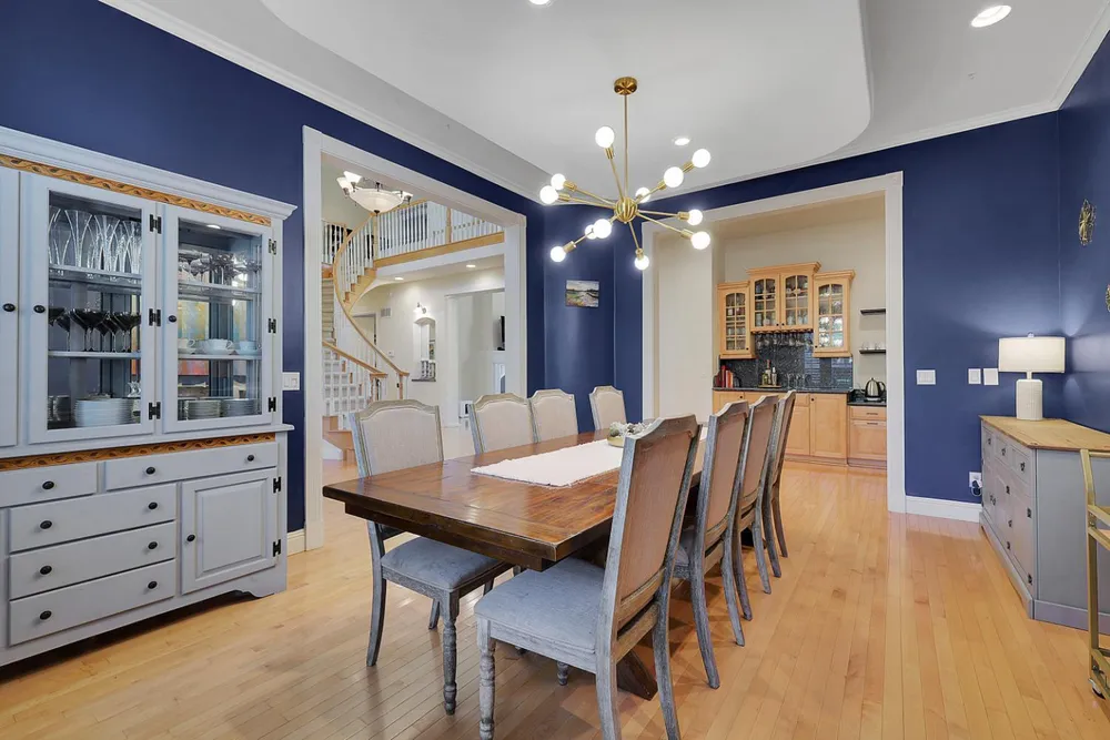 5244 Fair Oaks Blvd, Carmichael, CA 95608