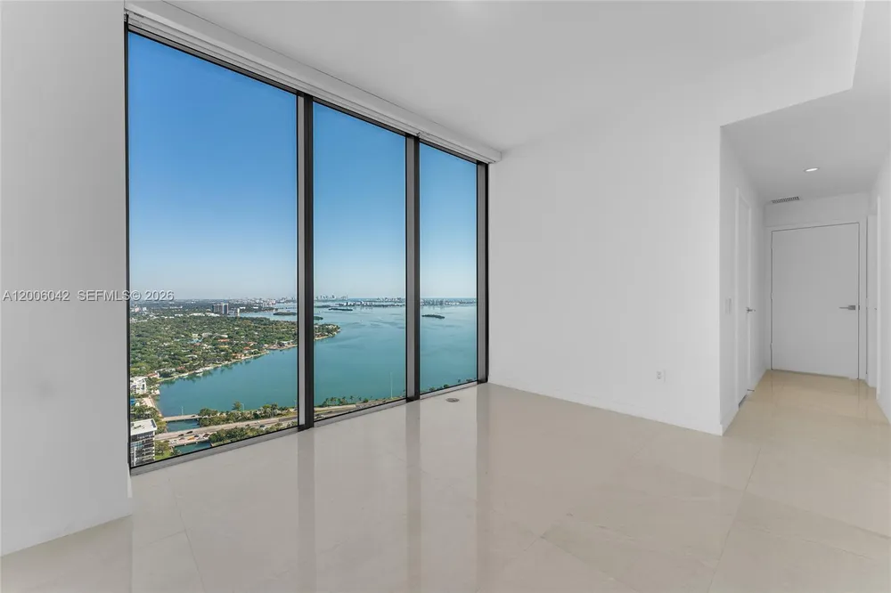 3131 NE 7th Ave, Miami, FL 33137