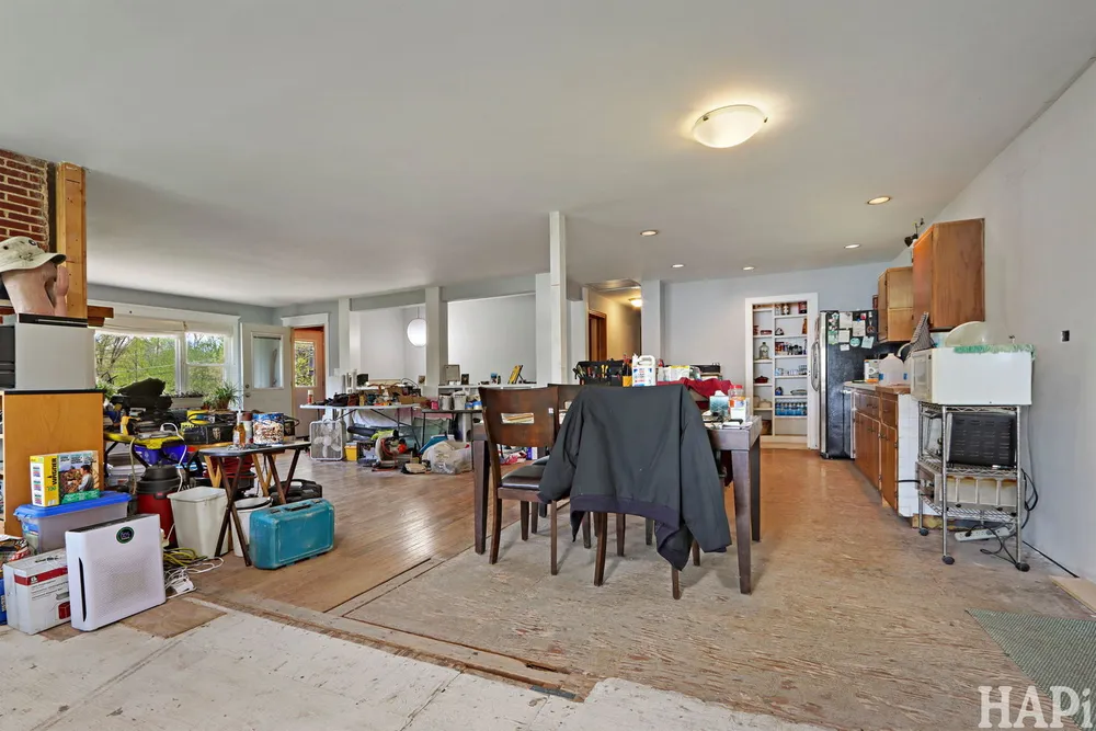 654 Harvard Ave, Barrington, IL 60010