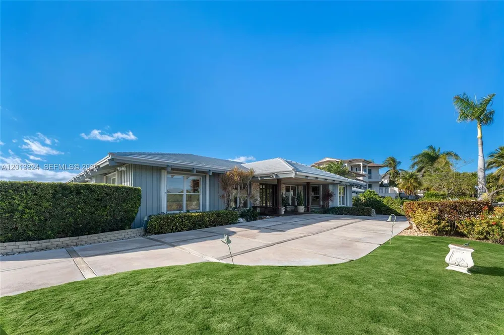 720 Lugo Ave, Coral Gables, FL 33156