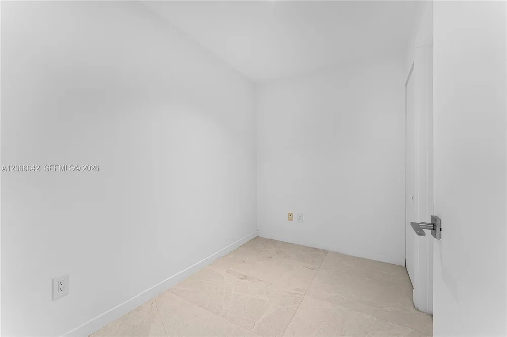 3131 NE 7th Ave, Miami, FL 33137