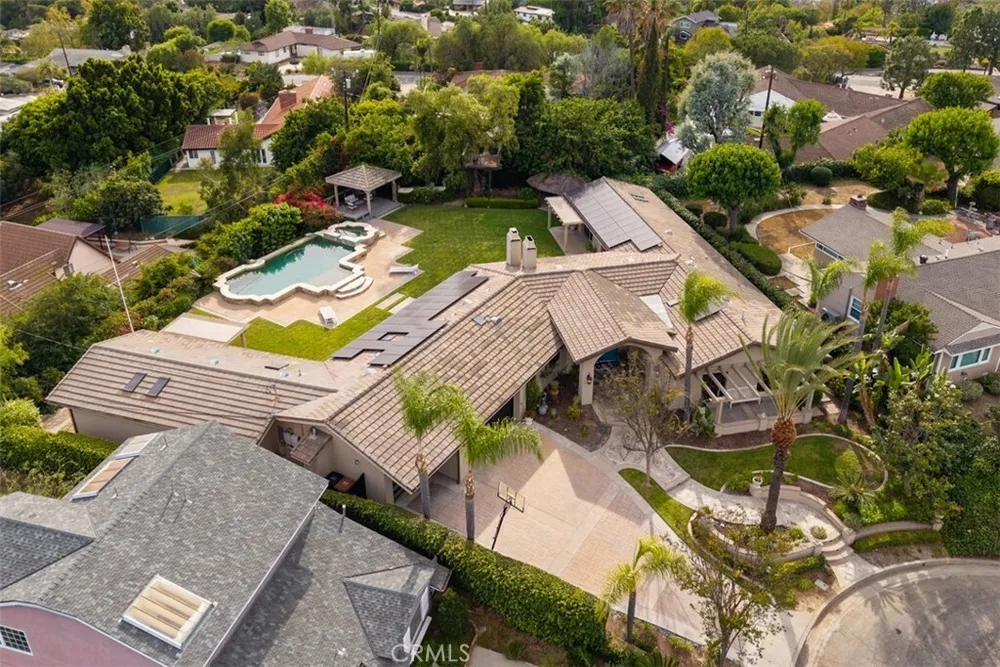 1940 Skycrest Dr, Fullerton, CA 92831