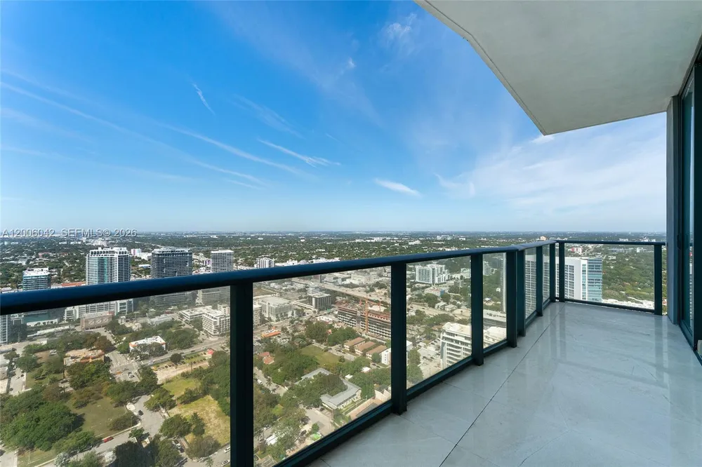 3131 NE 7th Ave, Miami, FL 33137