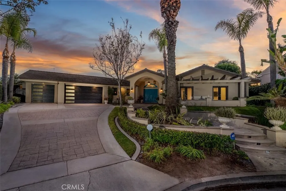 1940 Skycrest Dr, Fullerton, CA 92831