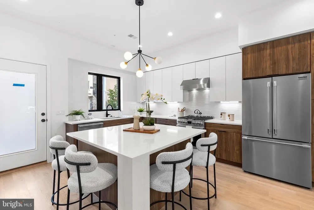 269 Delmar St, Philadelphia, PA 19128