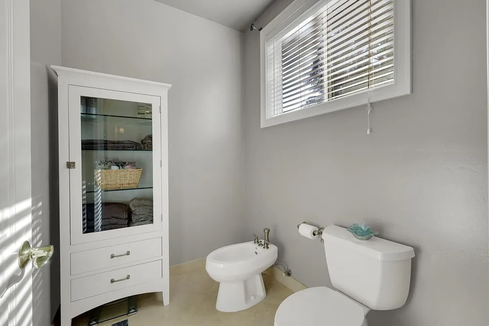 5244 Fair Oaks Blvd, Carmichael, CA 95608