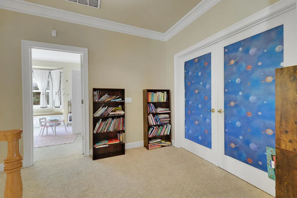 5244 Fair Oaks Blvd, Carmichael, CA 95608