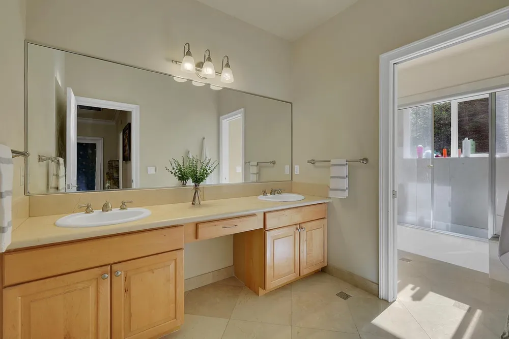 5244 Fair Oaks Blvd, Carmichael, CA 95608