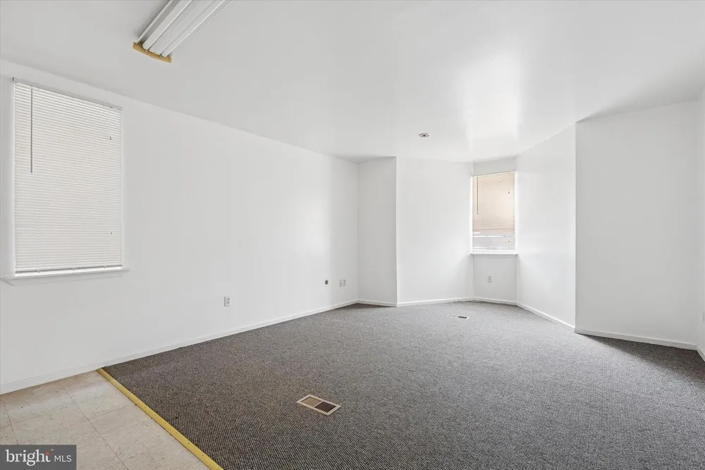2260 N Broad St, Philadelphia, PA 19132