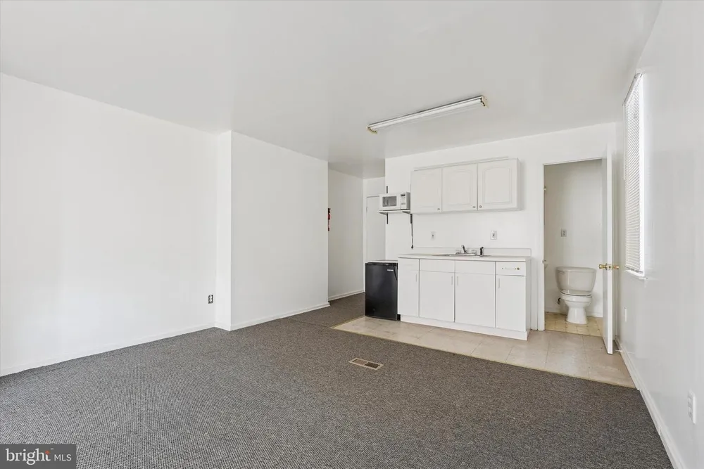 2260 N Broad St, Philadelphia, PA 19132