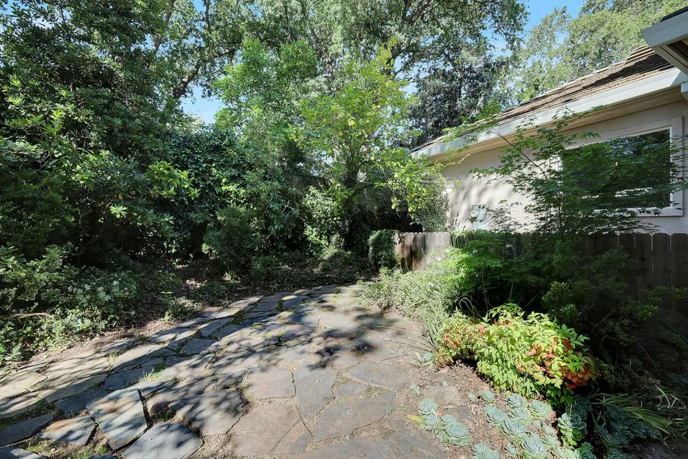 5244 Fair Oaks Blvd, Carmichael, CA 95608