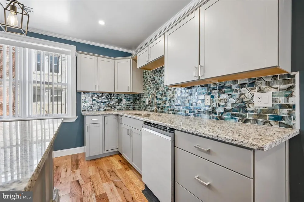 1811 Ashley St, Philadelphia, PA 19126