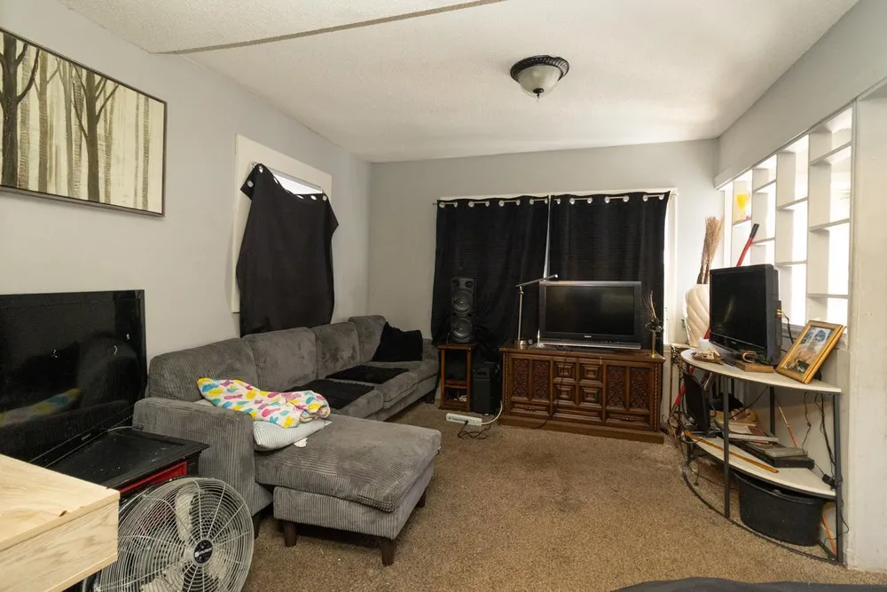 794 Case Ave, Saint Paul, MN 55106
