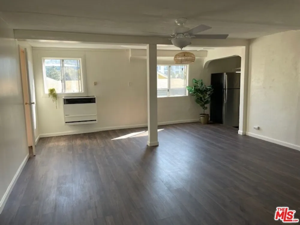 1306 Talmadge St, Los Feliz, CA 90027
