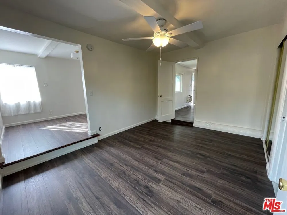 1306 Talmadge St, Los Feliz, CA 90027