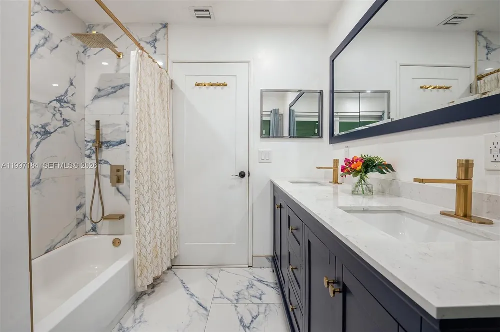717 NW 30th St, Wilton Manors, FL 33311