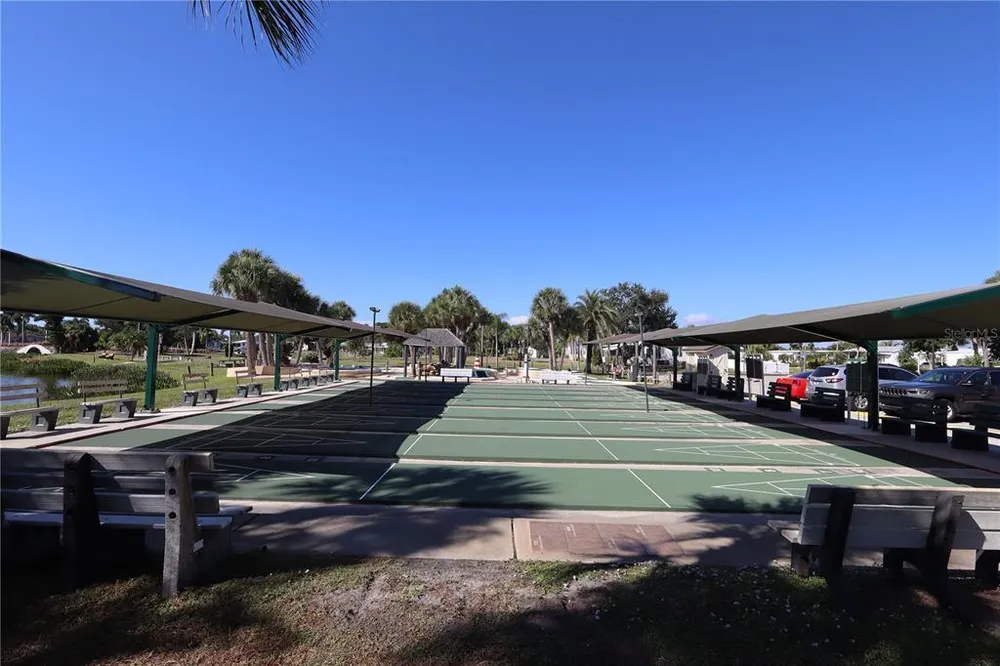 2100 Kings Hwy, Port Charlotte, FL 33980