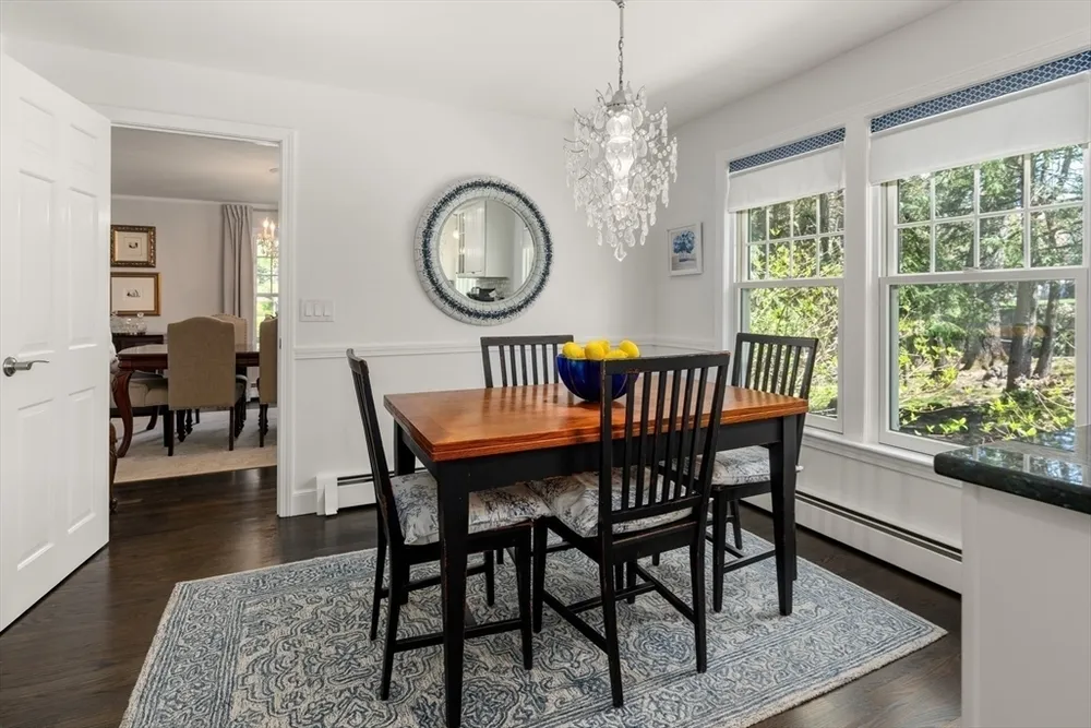 69 Royalston Rd, Wellesley, MA 02481