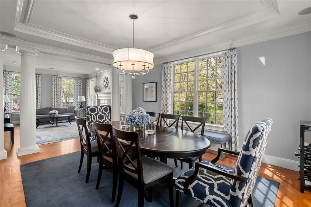 84 Glendale Rd, Needham, MA 02492