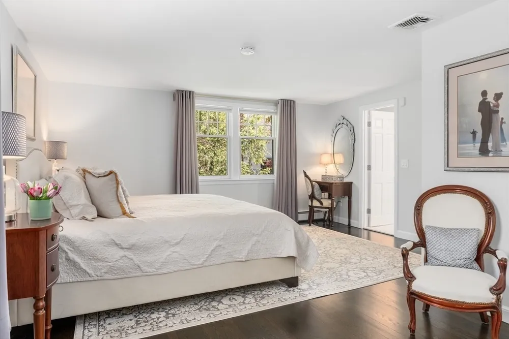 69 Royalston Rd, Wellesley, MA 02481