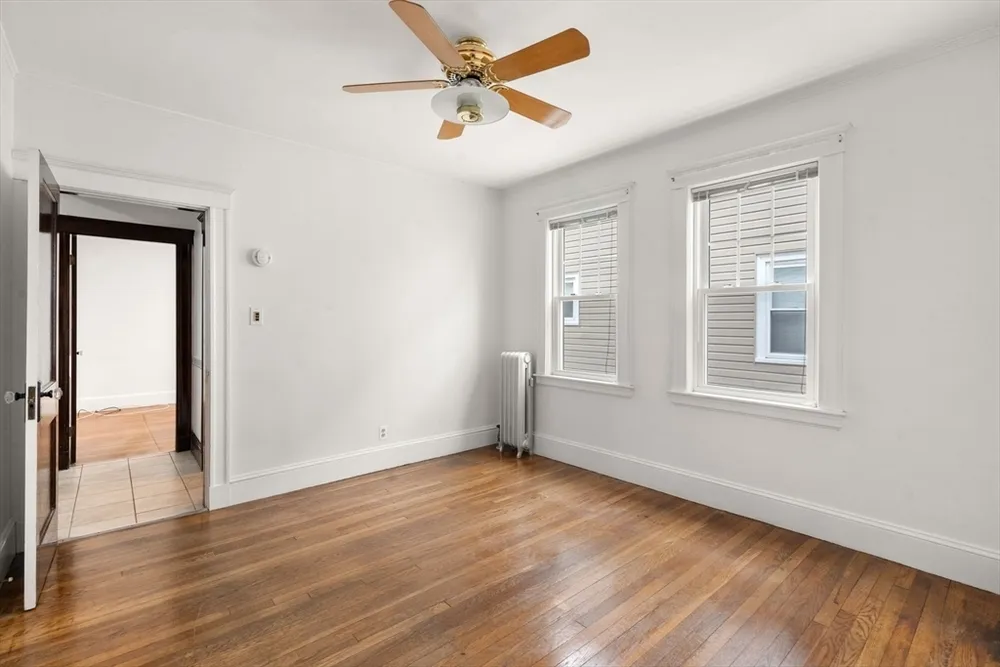 56 California St, Watertown, MA 02472