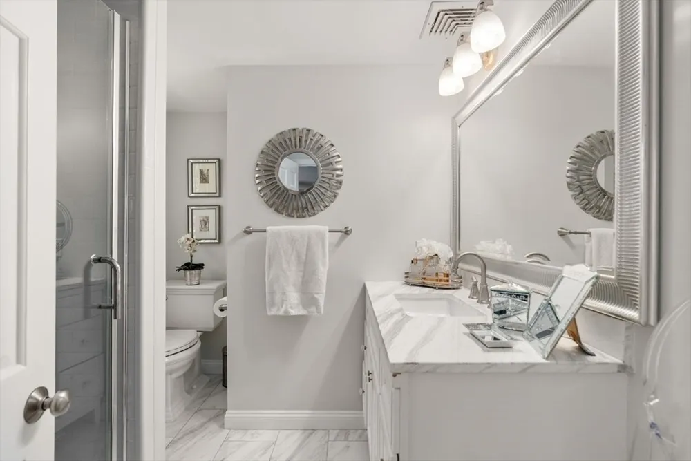 69 Royalston Rd, Wellesley, MA 02481