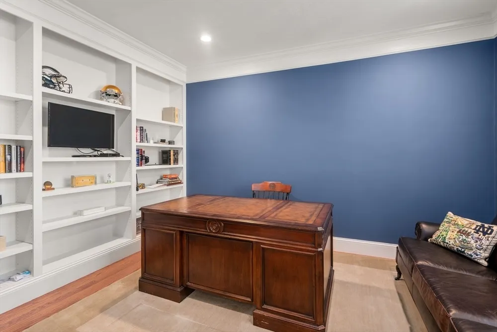 84 Glendale Rd, Needham, MA 02492