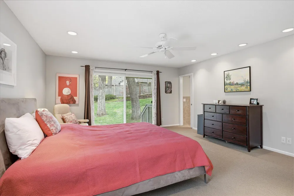 5717 View Ln, Edina, MN 55436