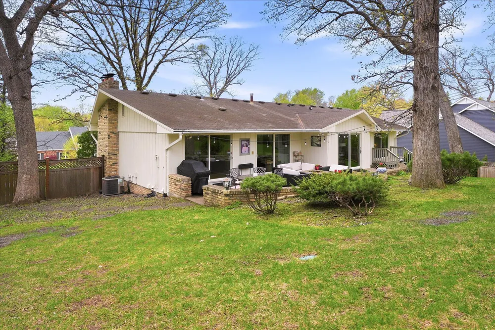 5717 View Ln, Edina, MN 55436