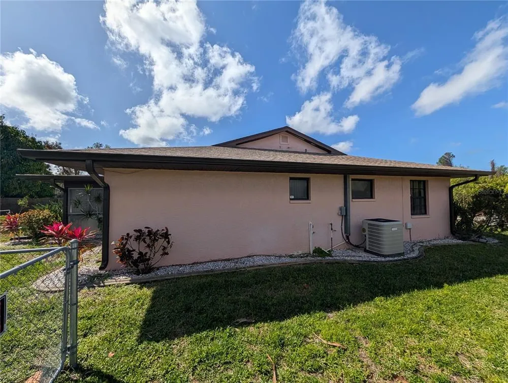 3280 Glencove St, Punta Gorda, FL 33980