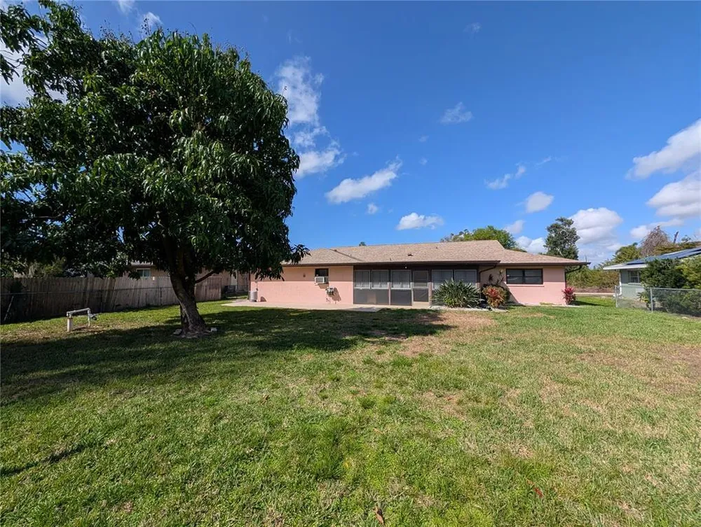 3280 Glencove St, Punta Gorda, FL 33980