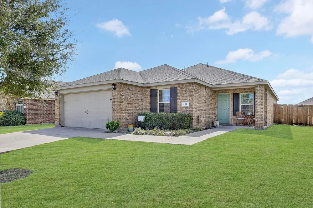 124 Park Ave, Anna, TX 75409