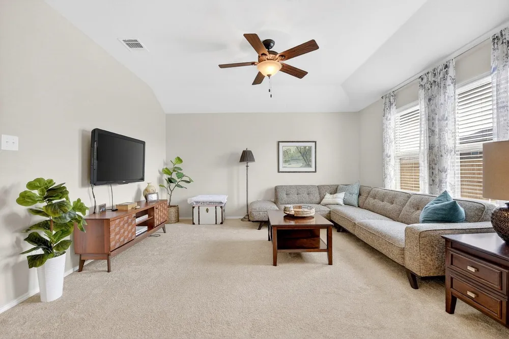 124 Park Ave, Anna, TX 75409