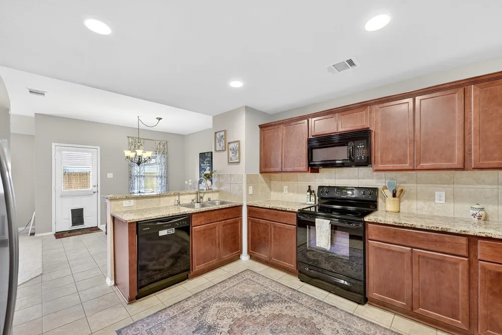 124 Park Ave, Anna, TX 75409