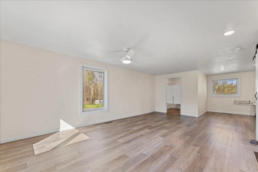 4482 Forest Rd, Oneida, WI 54155-9115