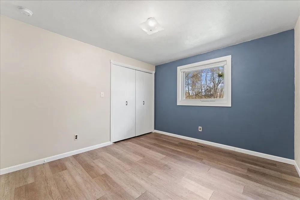4482 Forest Rd, Oneida, WI 54155-9115