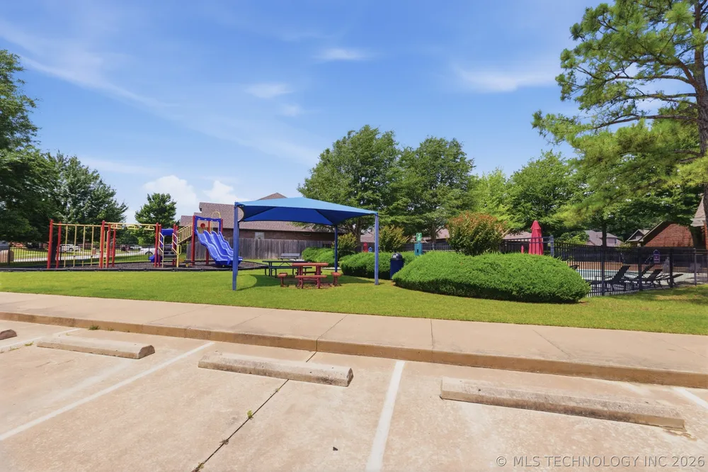 14257 E 133 Pl S, Bixby, OK 74008