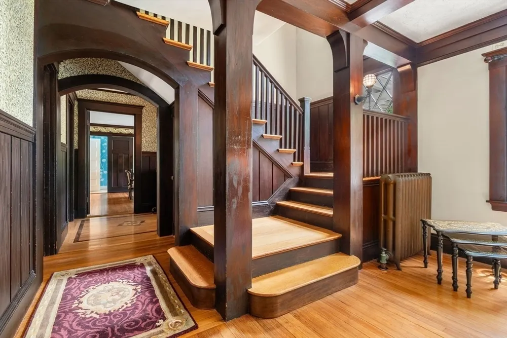 448 Washington St, Walpole, MA 02032