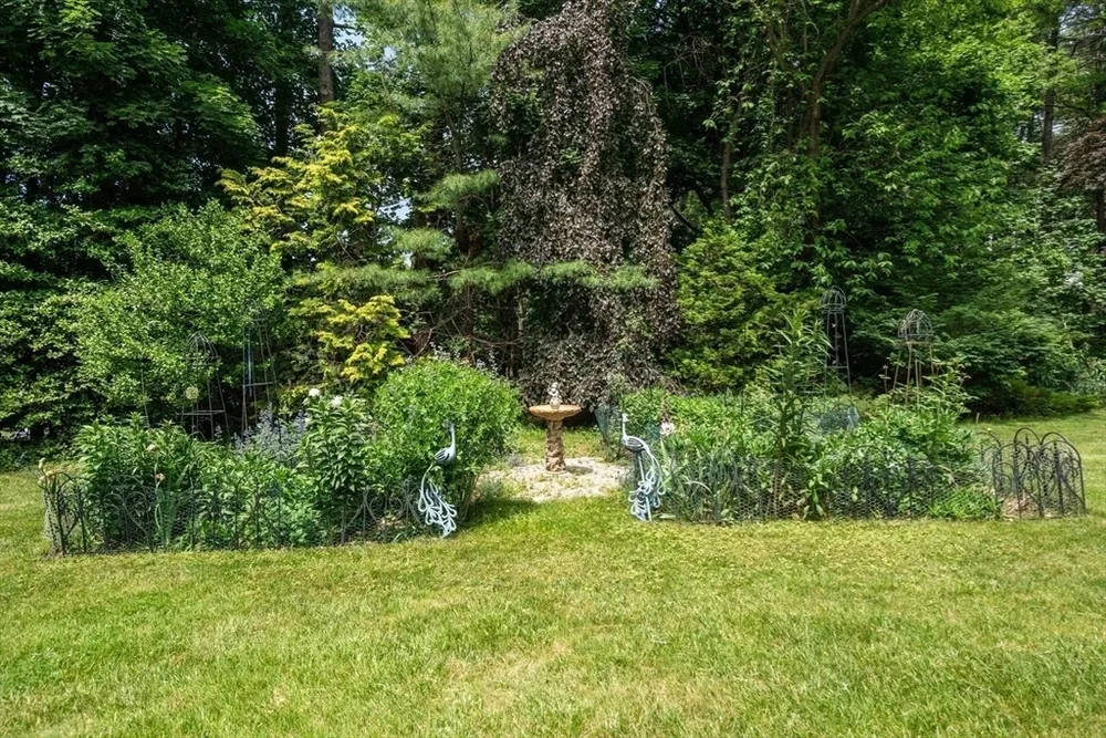 448 Washington St, Walpole, MA 02032