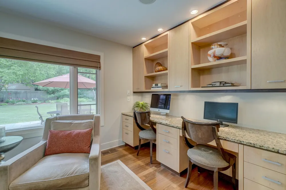 450 Mississippi River Blvd S, Saint Paul, MN 55105