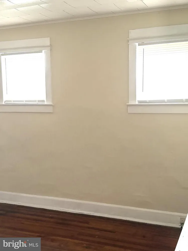 1110 N 28th St, Camden, Camden, NJ 08105
