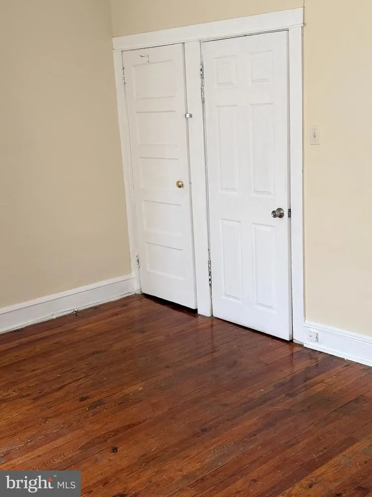 1110 N 28th St, Camden, Camden, NJ 08105