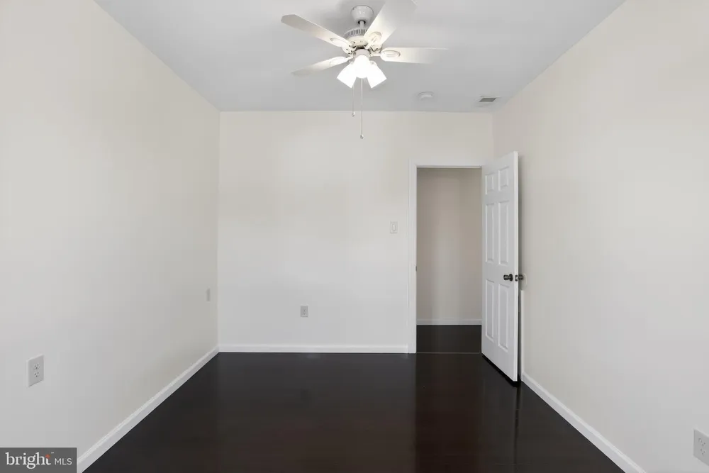 2501 S Colorado St, Philadelphia, PA 19145