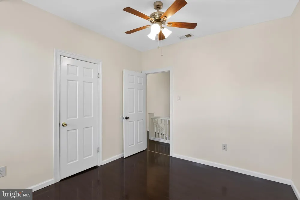 2501 S Colorado St, Philadelphia, PA 19145