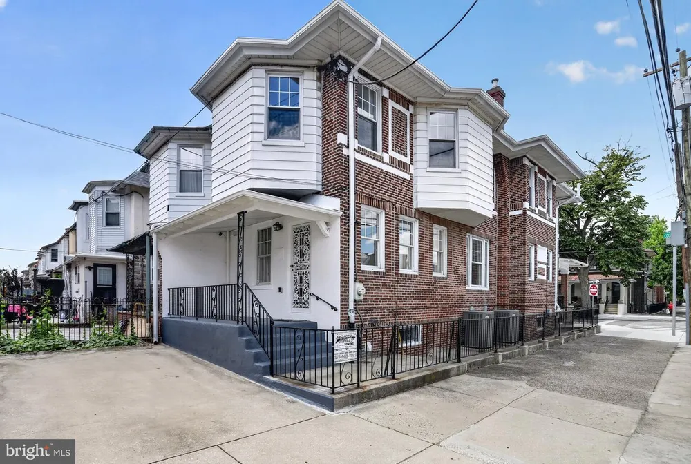 2501 S Colorado St, Philadelphia, PA 19145
