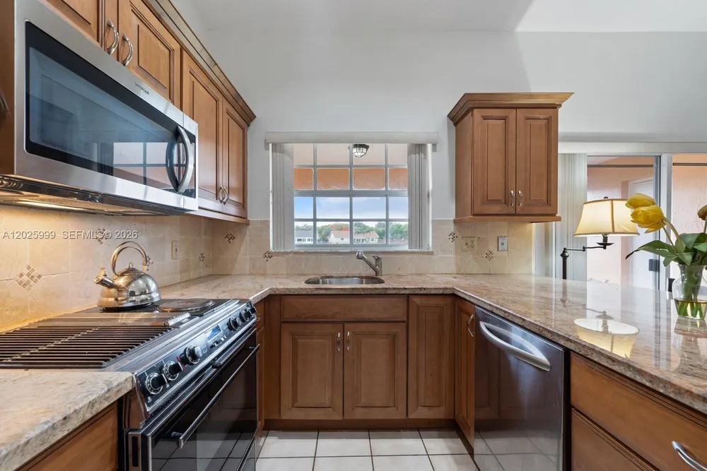4260 SW 150th Ave, Miami, FL 33185