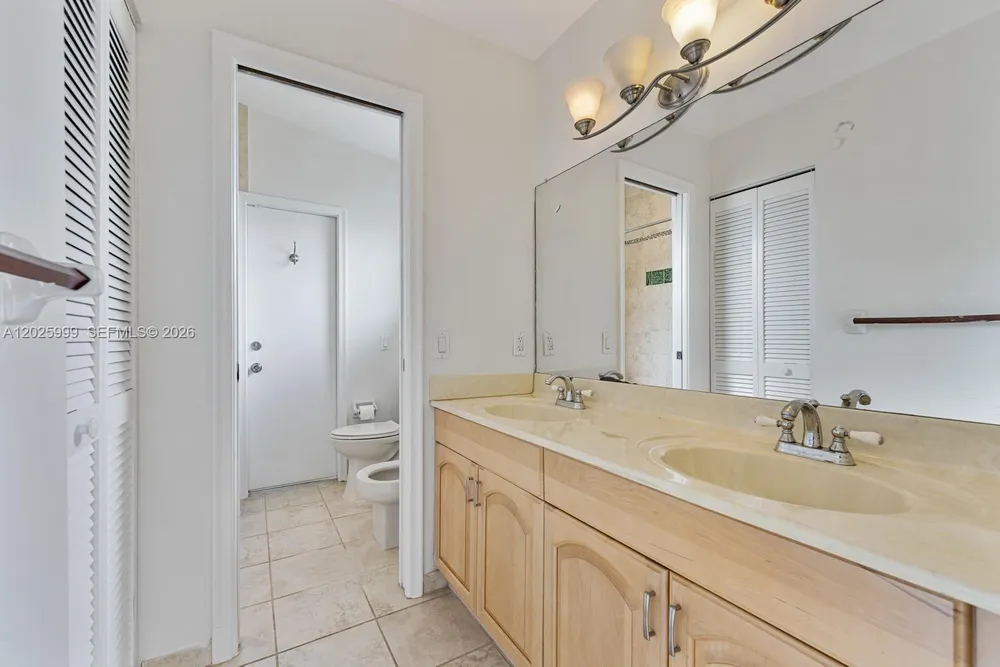 4260 SW 150th Ave, Miami, FL 33185