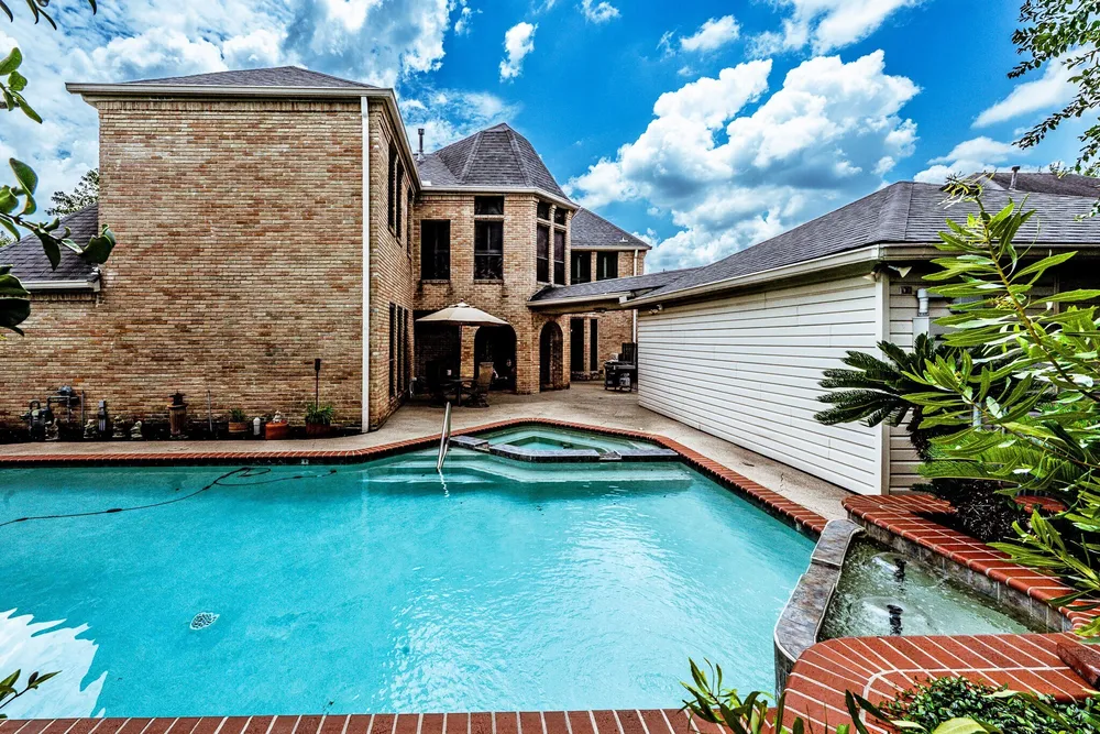 6047 Spring Creek, Spring, TX 77379